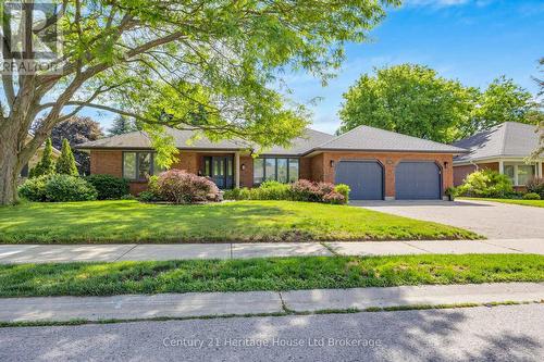 42 ALEXANDER AVENUE  Tillsonburg, ON N4G 4Z1