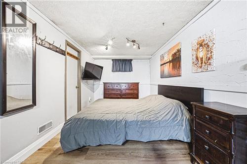 2231 Sandringham Drive, Burlington, ON 