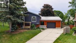500 WALKERS CIRCLE  Kincardine, ON N2Z 2G2