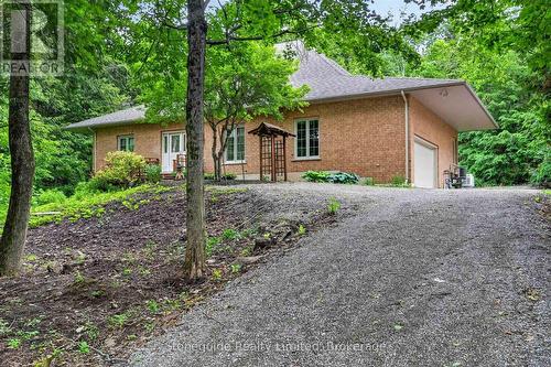 761 CEDARHURST DRIVE  Selwyn, ON K9J 0C5