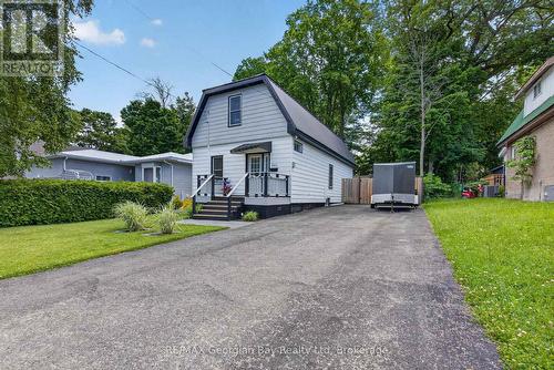 241 DONALDA STREET  Midland, ON L4R 2N4