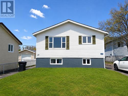 39 Donovan Street  Mount Pearl, NL A1N 2C7