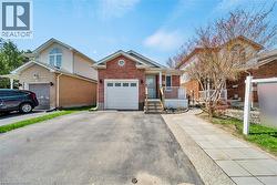 347 KEEWATIN Avenue Unit# Main Level Kitchener, ON N2B 3W2