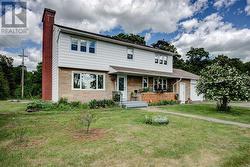 5 Hillcrest Avenue  Falconbridge, ON P0M 1S0