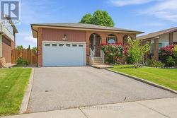 4131 WOODINGTON DRIVE  Mississauga, ON L4Z 1K2