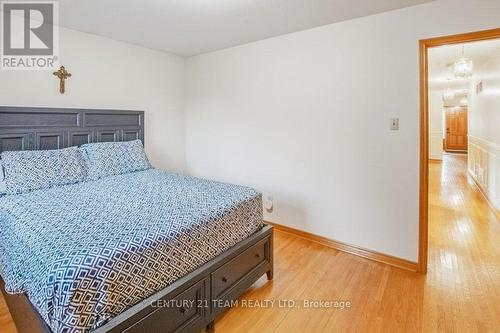 4131 Woodington Drive, Mississauga, ON 