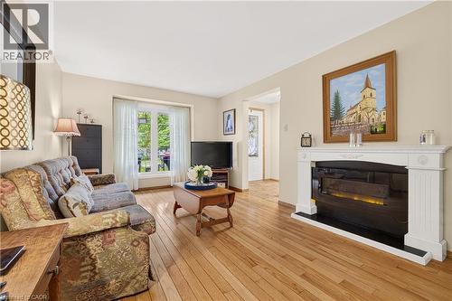 273 Newport Place, Waterloo, ON 