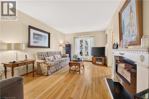 273 Newport Place, Waterloo, ON 