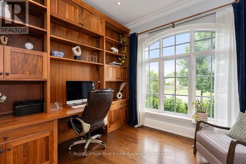 Office - 413 Marf Avenue, Mississauga, ON 