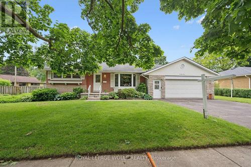 77 MAYWOOD ROAD  Kitchener, ON N2C 2A2