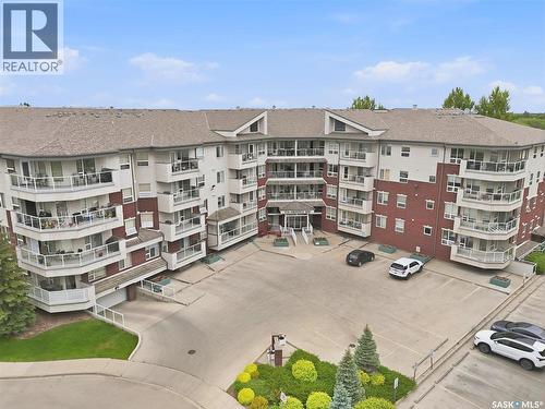 215 106 Armistice WAY  Saskatoon, SK S7J 2H4
