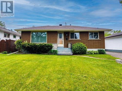 436 Amethyst CRES  Thunder Bay, ON P7C 1T4