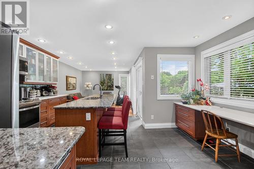 22 Lynhurst Avenue, Ottawa, ON 