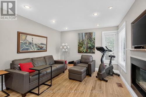 22 Lynhurst Avenue, Ottawa, ON 