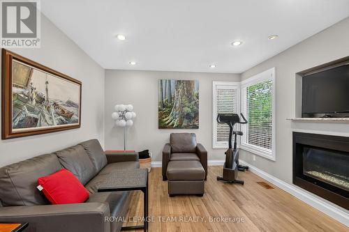 22 Lynhurst Avenue, Ottawa, ON 
