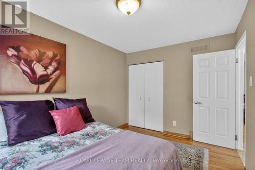 22 Lynhurst Avenue, Ottawa, ON 