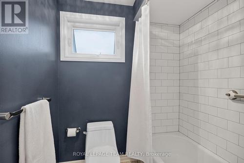 22 Lynhurst Avenue, Ottawa, ON 