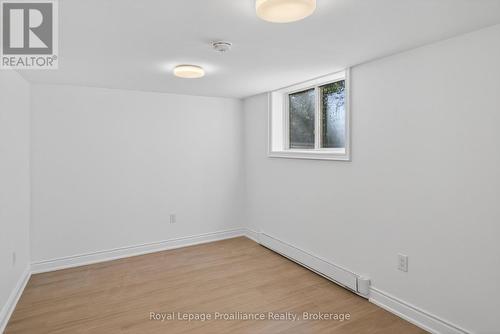 5 - 171 HAZLITT STREET , Peterborough (Ashburnham Ward 4), Ontario K9H 1L8 5