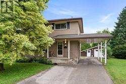 23 STANLEY CRESCENT  Brockville, ON K6V 2S9