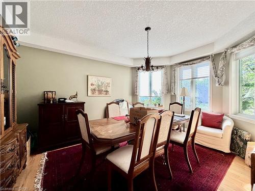 765 Chesapeake Drive, Waterloo, ON 