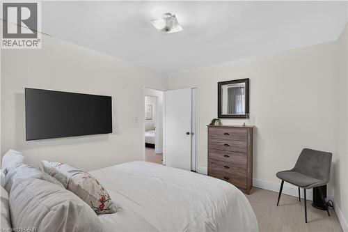 236 Hammersmith Court, Burlington, ON 