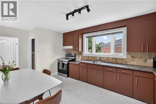 236 Hammersmith Court, Burlington, ON 