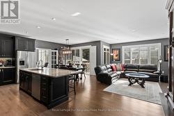 19 WAVERLEY ROAD Clarington (Bowmanville), ON L1C 1K8