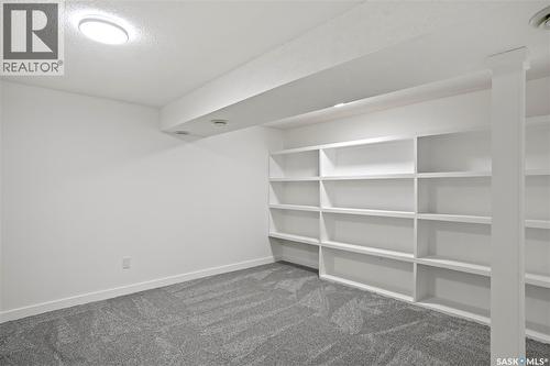3331 Parkland Drive E, Regina, SK 