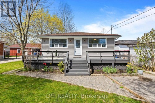 818 POPLAR AVENUE  Georgina, ON L4P 3E9