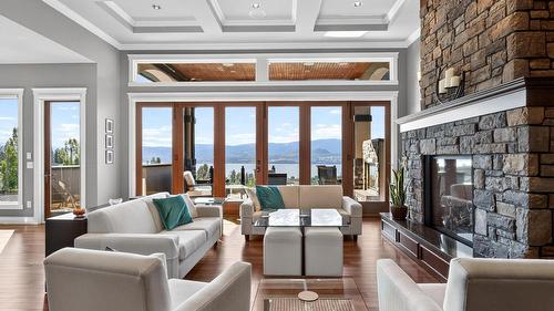 726 Marin Crescent, Kelowna, BC - Indoor Photo Showing Living Room With Fireplace