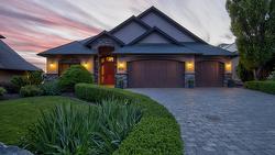 726 Marin Crescent  Kelowna, BC V1W 5C8