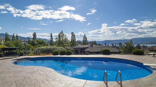 726 Marin Crescent, Kelowna, BC - Outdoor With In Ground Pool