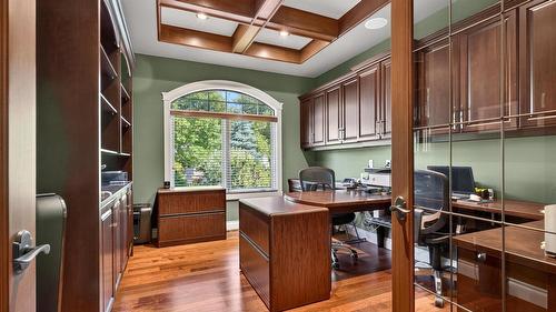 726 Marin Crescent, Kelowna, BC - Indoor Photo Showing Office