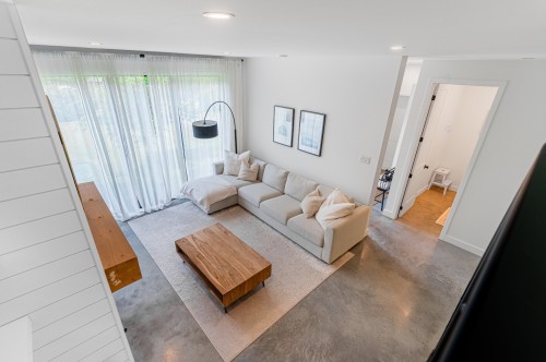 Salon - 4125 Ch. Du Mont-Sauvage, Sainte-Adèle, QC 
