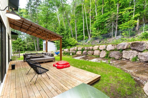 Terrasse - 4125 Ch. Du Mont-Sauvage, Sainte-Adèle, QC 