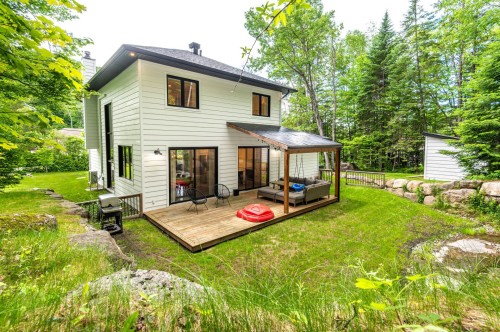 Face arrière - 4125 Ch. Du Mont-Sauvage, Sainte-Adèle, QC 