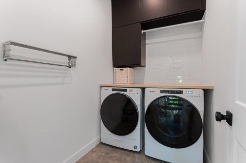 Salle de lavage - 4125 Ch. Du Mont-Sauvage, Sainte-Adèle, QC 