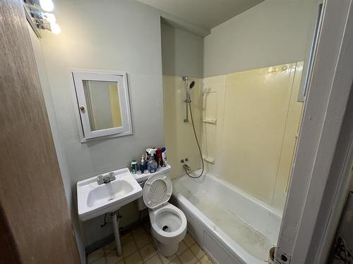 230 Brent St., Thunder Bay, ON 