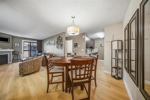 9-132 Regis Dr, Winnipeg, MB 