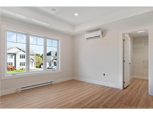 17 Celestin, Dieppe, NB 