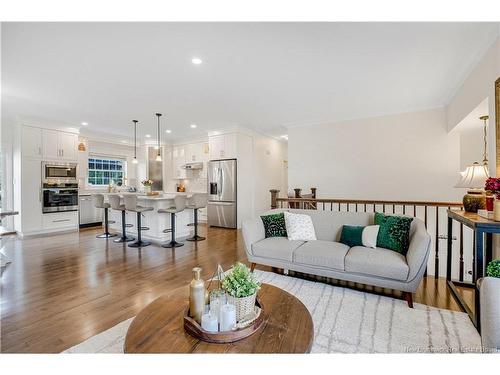 70 Red Maple Crt, Fredericton, NB 