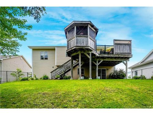 70 Red Maple Crt, Fredericton, NB 