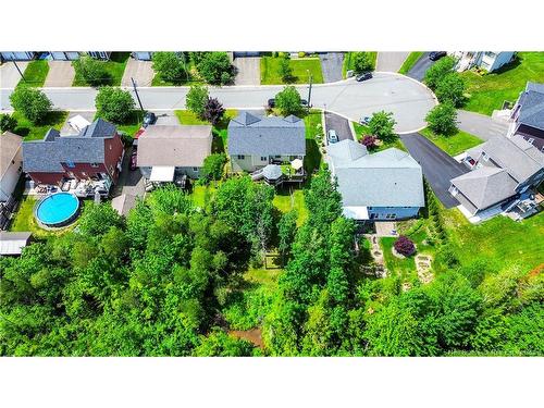 70 Red Maple Crt, Fredericton, NB 