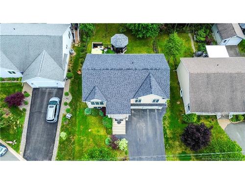 70 Red Maple Crt, Fredericton, NB 