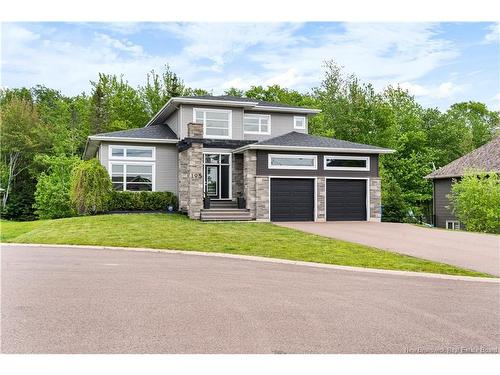 195 Larochelle St, Dieppe, NB 