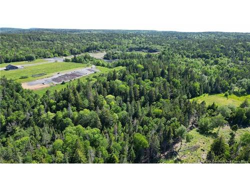 - Whistle Rd, Grand Manan, NB 