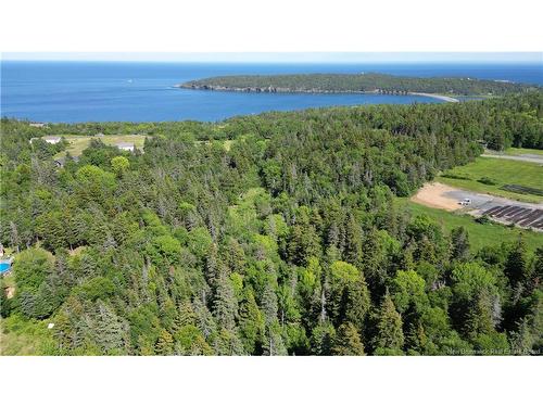 - Whistle Rd, Grand Manan, NB 