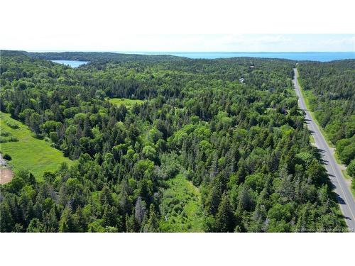 - Whistle Rd, Grand Manan, NB 
