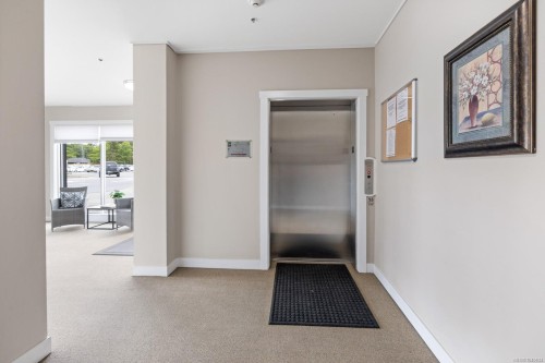 #206-15 Canada Ave, Duncan, BC 