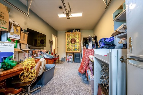 #10-2235 Harbour Rd, Sidney, BC 